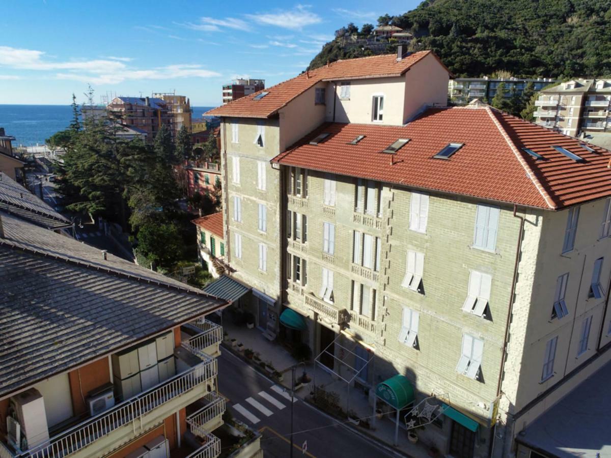 Palmaria Apartment Deiva Marina Luaran gambar